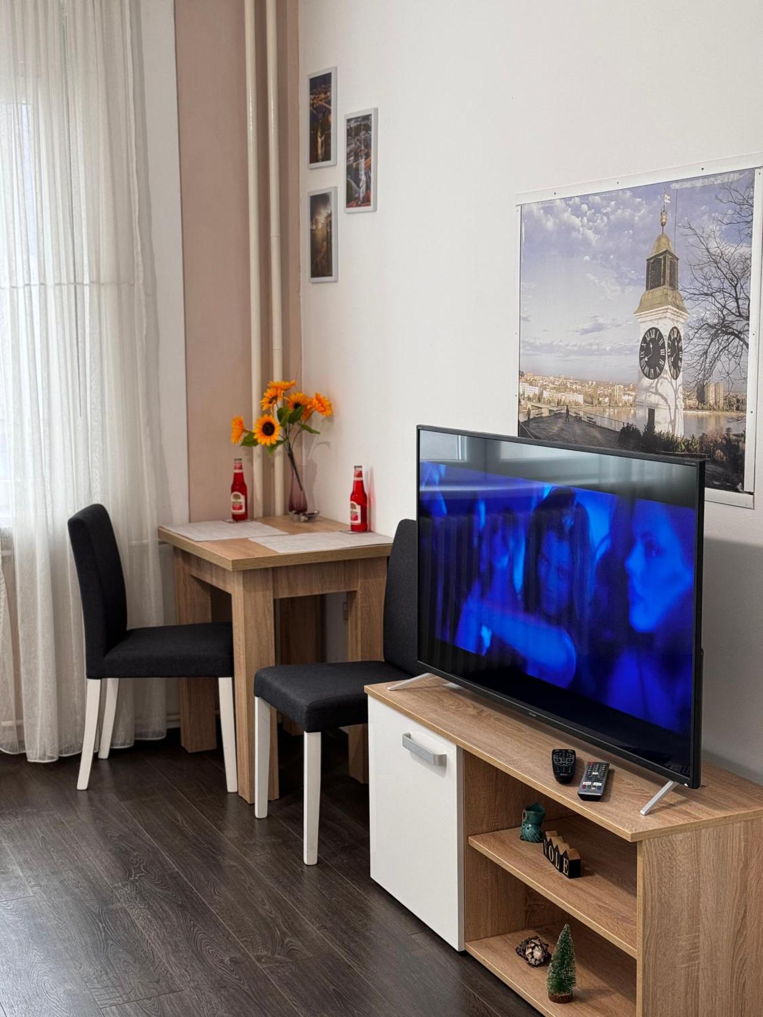 Post Apartmani A-1 Нови-Сад Экстерьер фото
